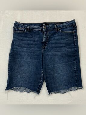 Nine West Chrystie Capri Custom Cut Off Blue Denim Jean Shorts Women 14 Waist 36